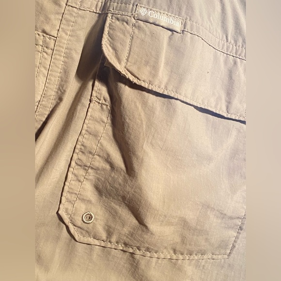 Columbia Women's Shorts Size 14 - Picture 4 of 7